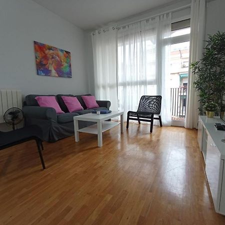 Sant Jordi Pisos - Dos De Maig Apartment Barcelona Bagian luar foto